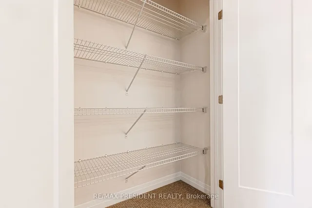 Additional image 34 of 25 Greenwich Ave