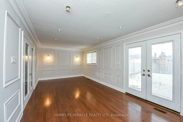 Additional image 22 of 102 Jade Cres