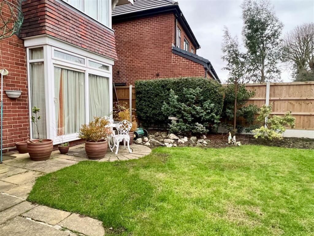 Additional image 11 of Douglas Road, Halesowen