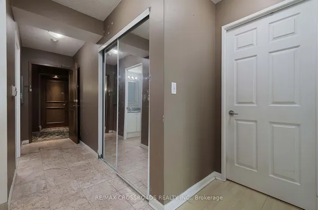 Additional image 2 of 1 Lee Centre Dr Unit 612