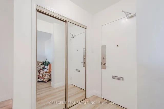 Additional image 3 of 551 The West Mall Unit 1522