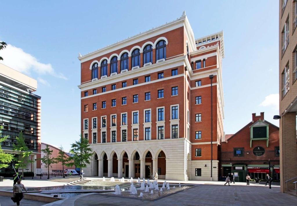 3 Brindleyplace, Birmingham, West Midlands, B1 2JB