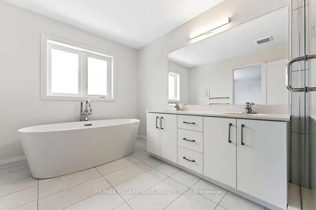 Additional image 29 of 199 Alessio Dr