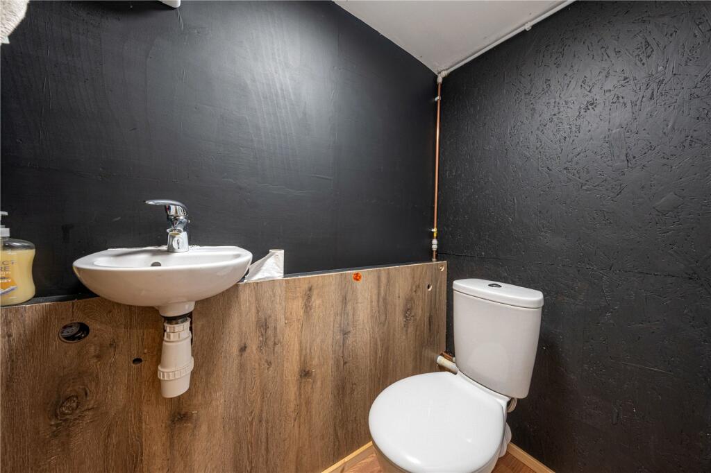 Additional image 31 of Lansdowne Crescent, Tamworth, Staffordshire, B77