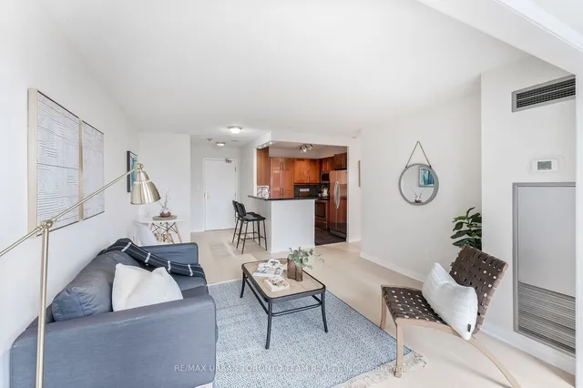 Additional image 10 of 25 Grenville St Unit 1905