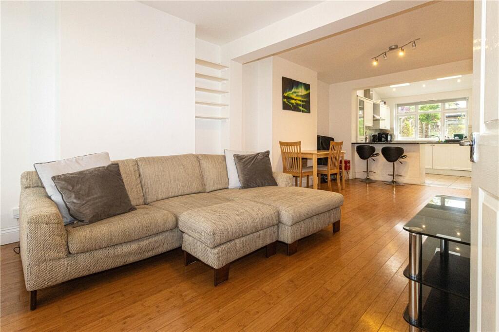 Additional image 2 of Glemsford Drive, Harpenden, Hertfordshire, AL5