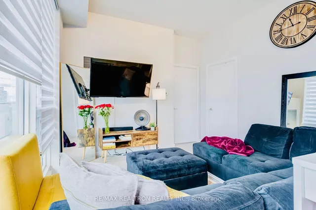 Additional image 16 of 2221 Yonge St Unit 2911