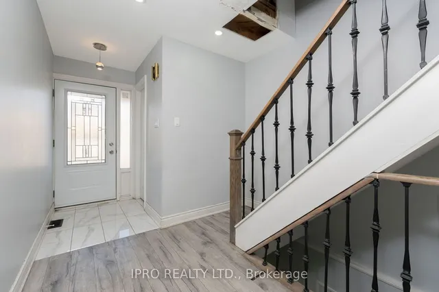 Additional image 5 of 3860 Morning Star Dr Unit 35