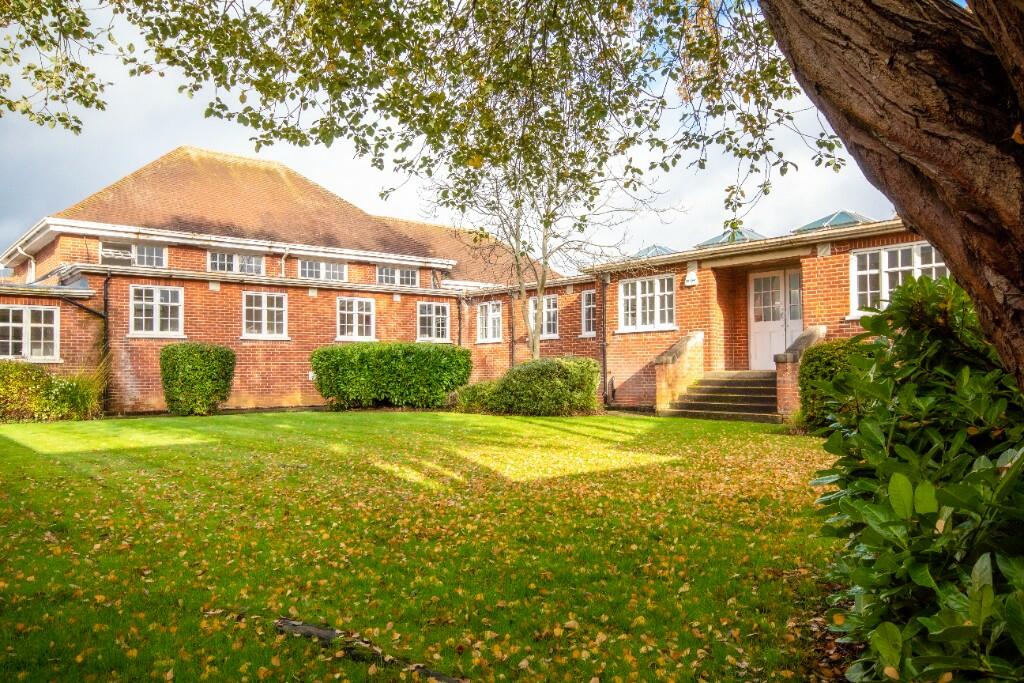 Additional image 13 of Alexander Road, St. Albans, Hertfordshire, AL2