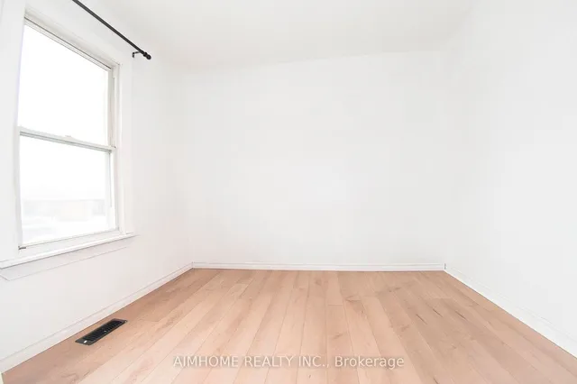 Additional image 3 of 160 Ivon Ave