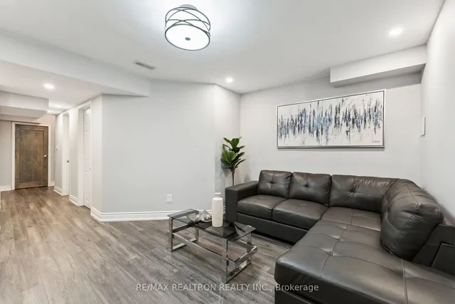 Additional image 31 of 307 Yates Dr