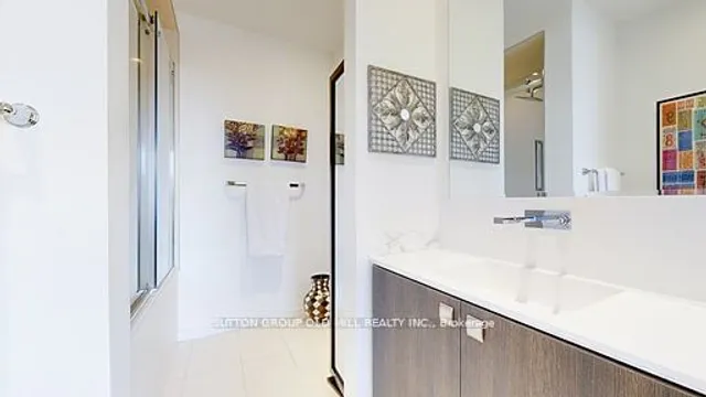 Additional image 20 of 253 Roxton Rd