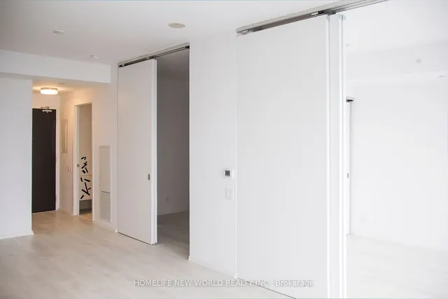 Additional image 7 of 125 Peter St Unit 2204