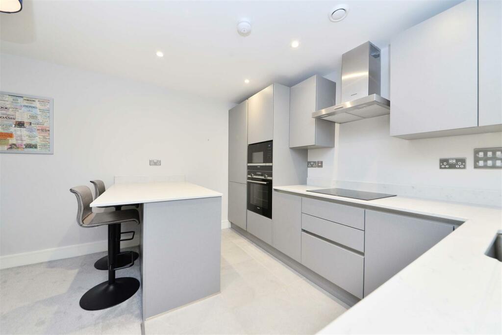 Additional image 4 of Wake Green Road, Moseley, Birmingham