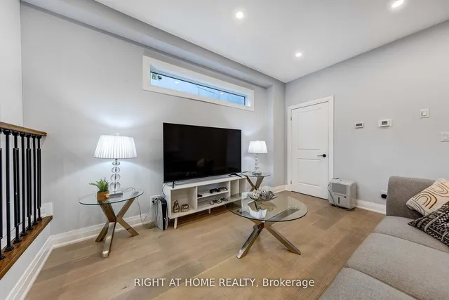 Additional image 6 of 574A Pharmacy Ave