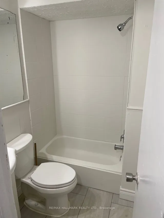 Additional image 6 of 177 Carlton St