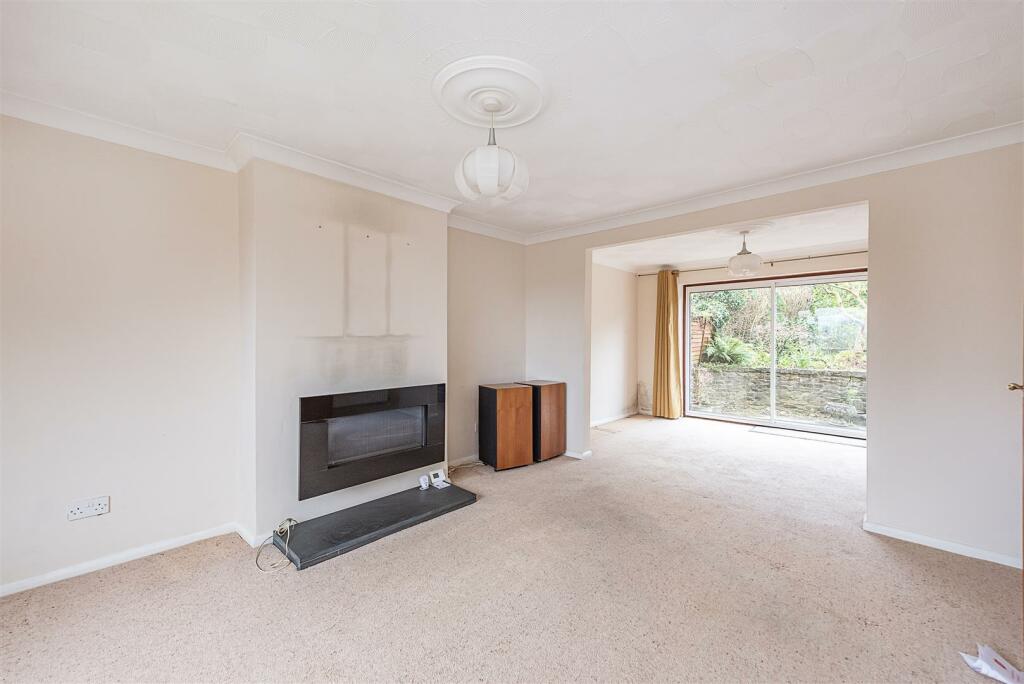 Additional image 14 of Springfield Crescent, Harpenden