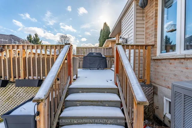 Additional image 39 of 17 Archer Way