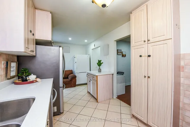 Additional image 6 of 70 Morley Cres Unit 70