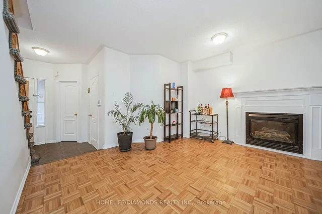 Additional image 9 of 90 MONACO Crt