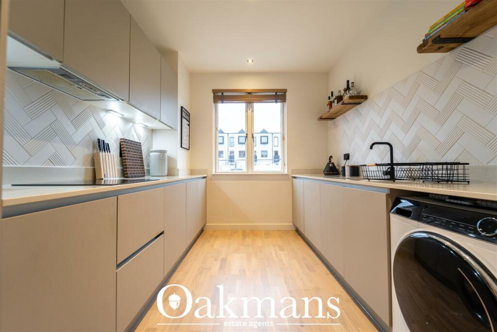 Additional image 7 of South Loop Square, Birmingham