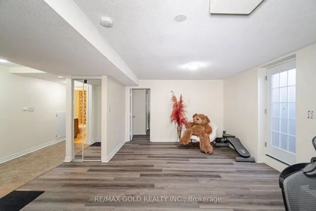 Additional image 28 of 6 Fairservice Dr