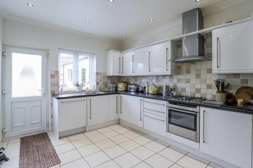 Additional image 2 of High Street, London Colney, St. Albans, Hertfordshire, AL2