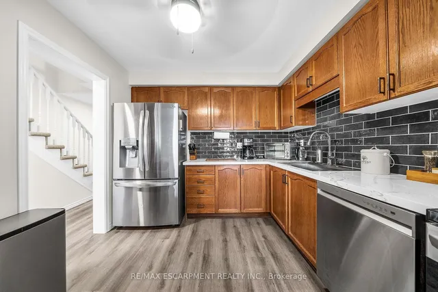 Additional image 7 of 5115 Silvercreek Dr