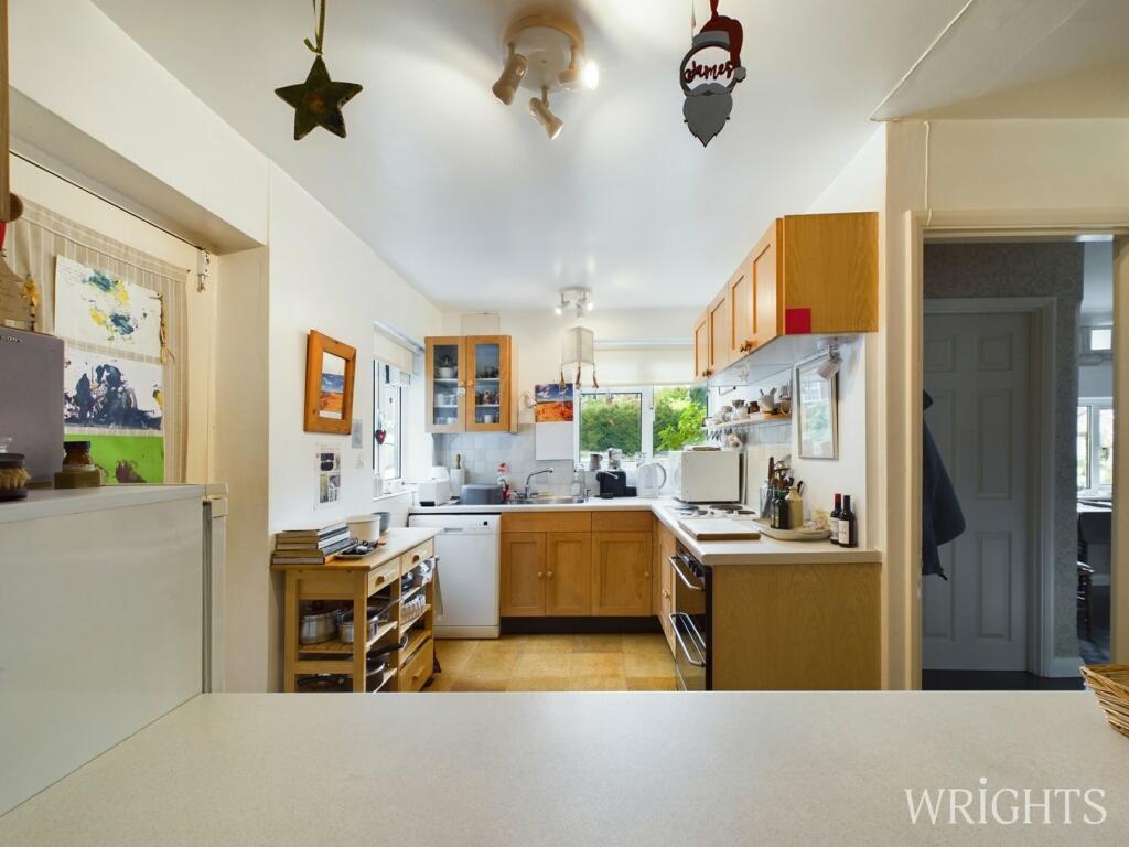 Additional image 11 of Woodland Rise, Welwyn Garden City, AL8