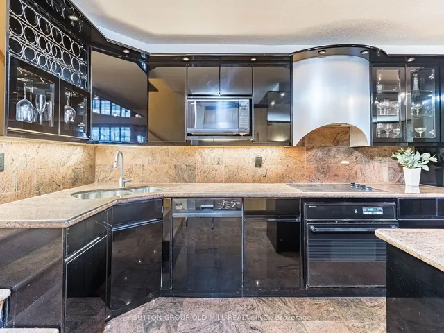 Additional image 11 of 288 Mill Rd Unit #A42