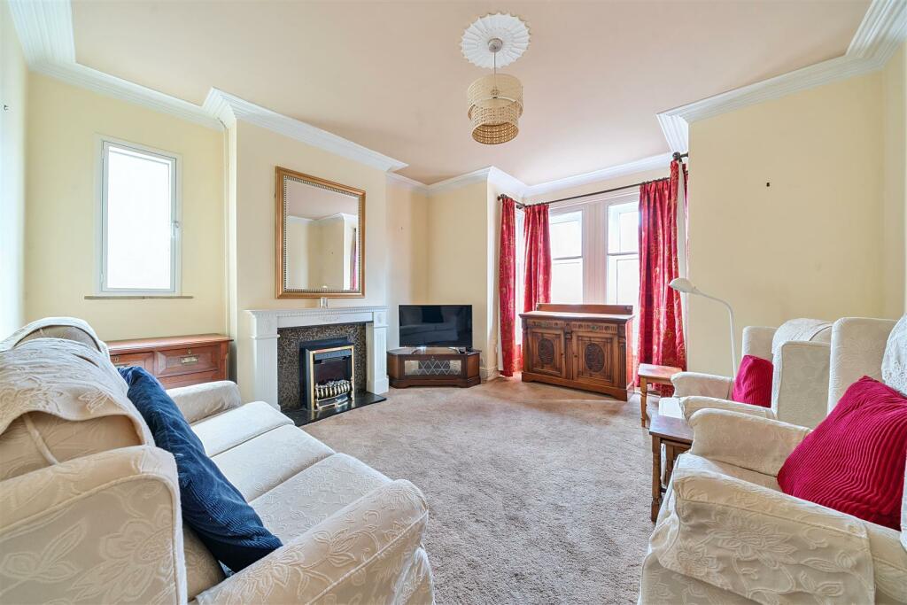 Additional image 3 of Hillgrove Avenue, Yeovil