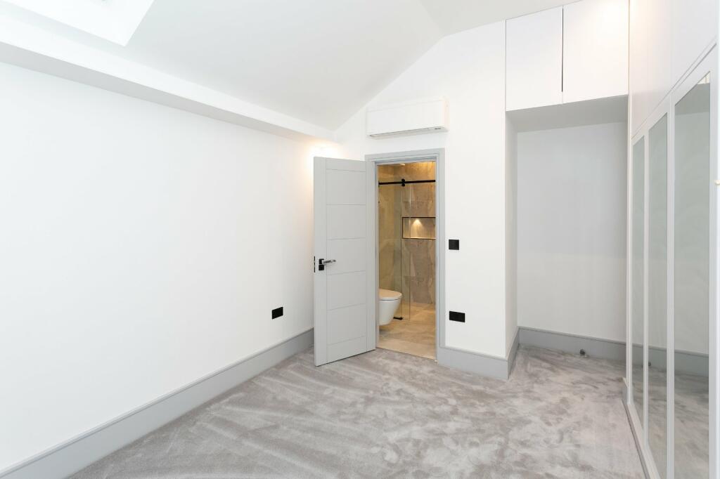 Additional image 27 of Mistletoe Mews, St. Albans, Hertfordshire, AL3