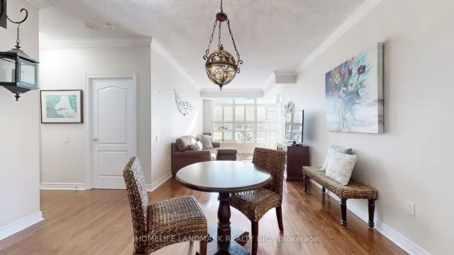 Additional image 6 of 2 Edith Dr Unit 309