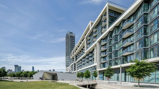 Additional image 30 of 15 Merchants' Wharf Unit 344