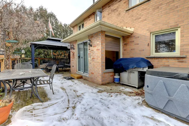 Additional image 35 of 3200 Hazelwood Ave