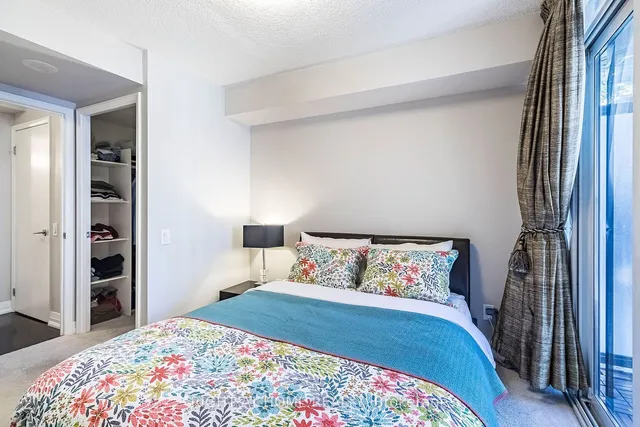 Additional image 17 of 25 Carlton St Unit 406