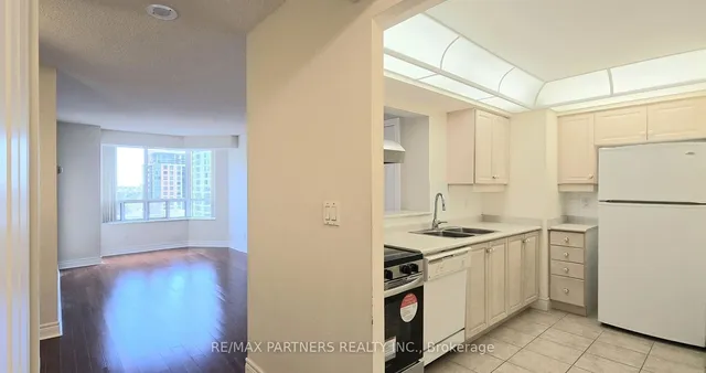 Additional image 4 of 5418 Yonge St Unit 1517