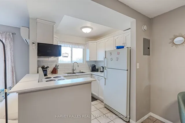 Additional image 13 of 2373 King St Unit 45