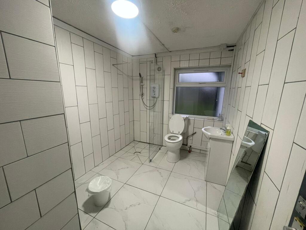 Additional image 42 of Birmingham Road, Marlbrook