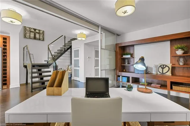 Additional image 11 of 112 Benton St Unit 707