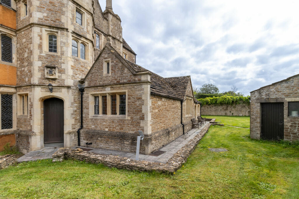 Additional image 13 of Beckington Castle, 17 Castle Corner, Beckington, Frome, BA11 6TA