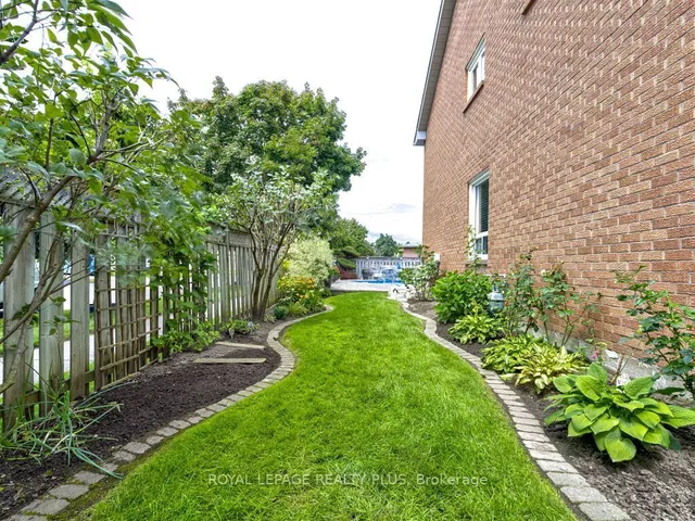 Additional image 32 of 599 Chagall Crt