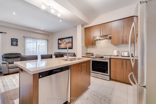 Additional image 12 of 162 Westbank Tr