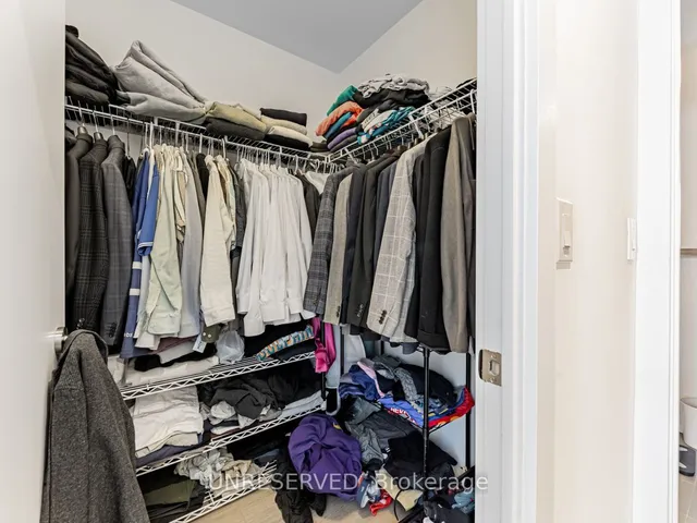 Additional image 23 of 6 Parkwood Ave Unit 811