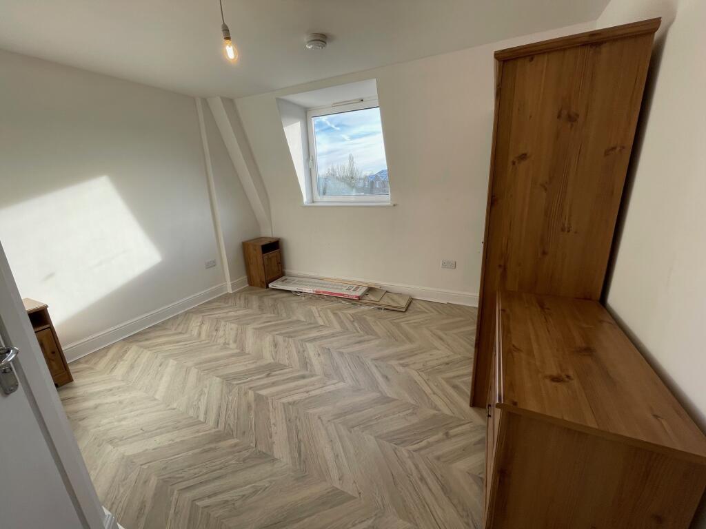 Additional image 7 of 17 Maizefield House, Moors Walk, Welwyn Garden City, Hertfordshire AL7 2BQ