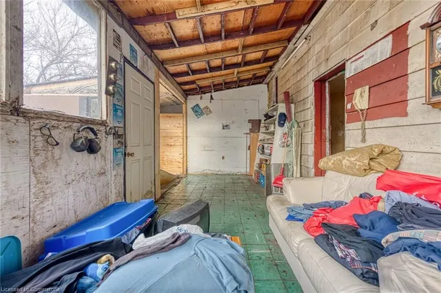 Additional image 27 of 858 Beach Blvd