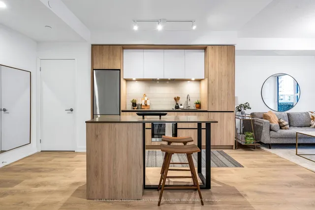 Additional image 11 of 34 Tubman Ave Unit 807