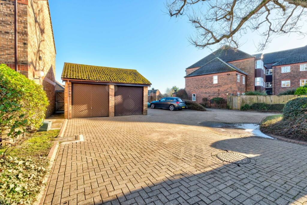 Additional image 13 of Harvest Court, Harvesters, St. Albans, Hertfordshire, AL4