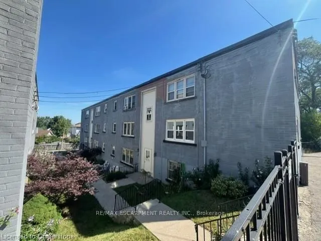 Additional image 20 of 1759 King St Unit 15