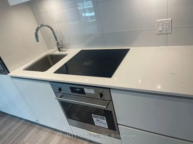 Additional image 9 of 230 Simcoe St Unit 2312